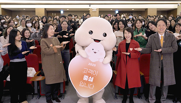 韩国365mc吸脂医院定期培训会议现场